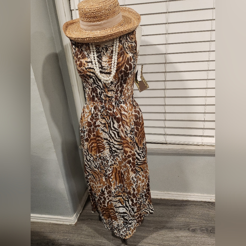 Bundle & Save. Leopard print dress.